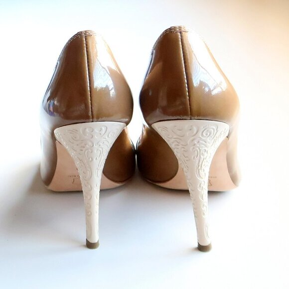 Escada Patent Leather Peep Toe Heels Pumps Designer Formal Dress Shoes Size 8.5 - Picture 6 of 16